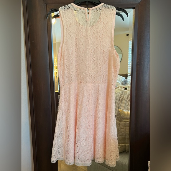 Gianni Bini pink floral dress - Picture 2 of 4